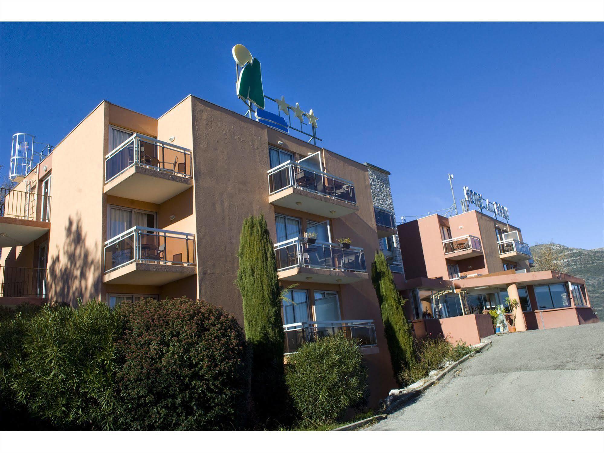 Hotel Du Baou La Gaude Bagian luar foto